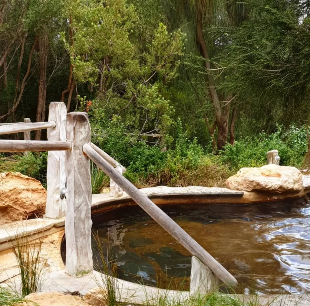 Cold Plunge Pool, Peninsula